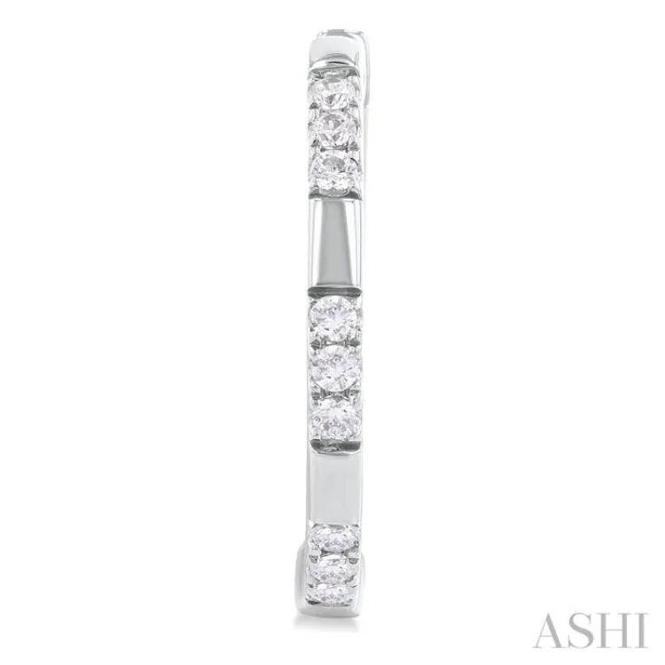 1/4 ctw  Sectioned Round Cut Diamond Fashion Hoop Earring in 14K White Gold