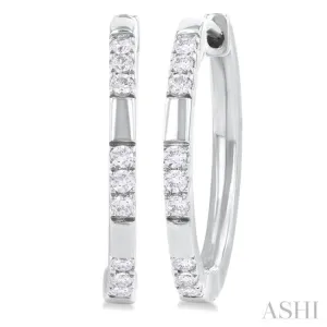1/4 ctw  Sectioned Round Cut Diamond Fashion Hoop Earring in 14K White Gold