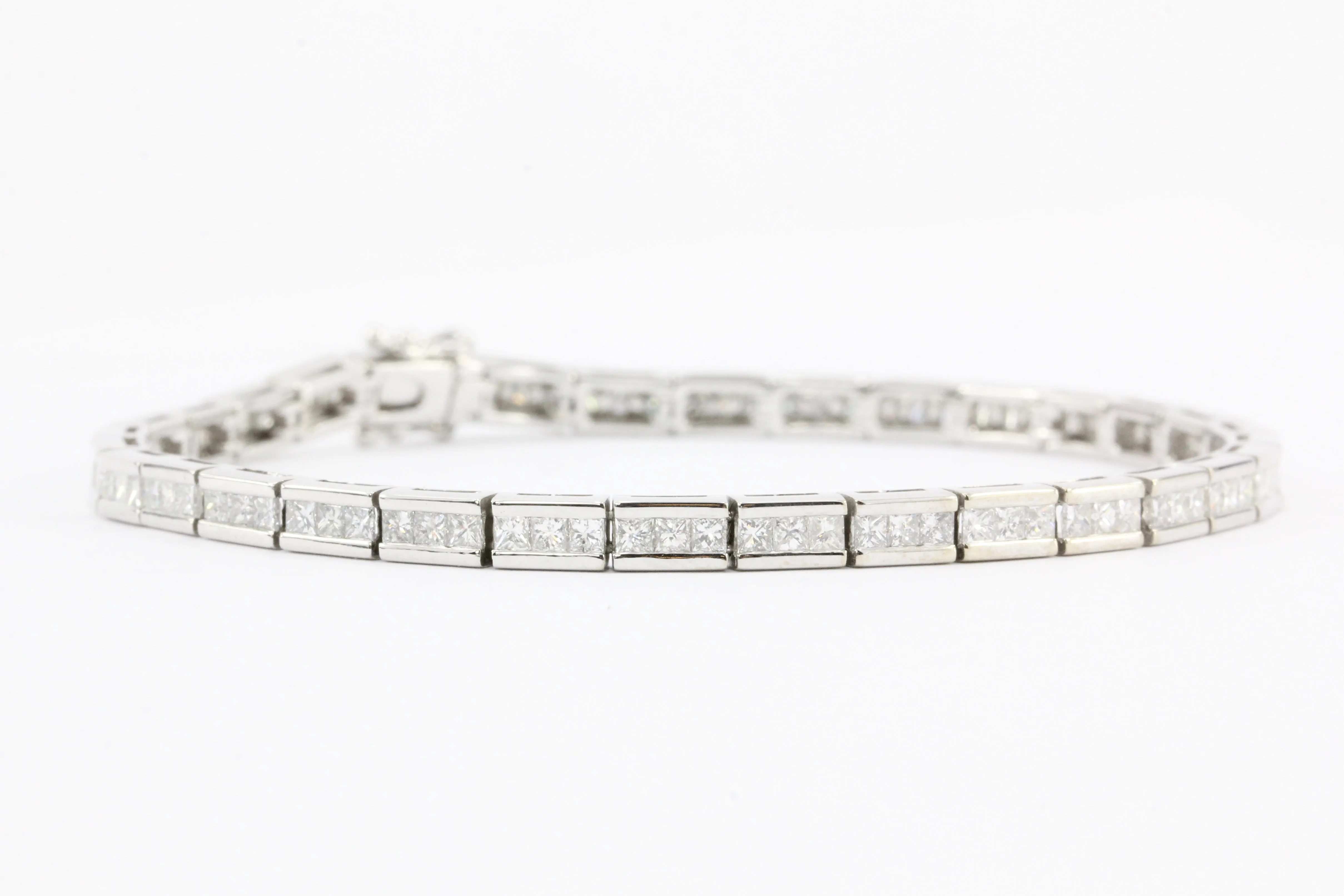 14K White Gold 3CTW Diamond Tennis Bracelet