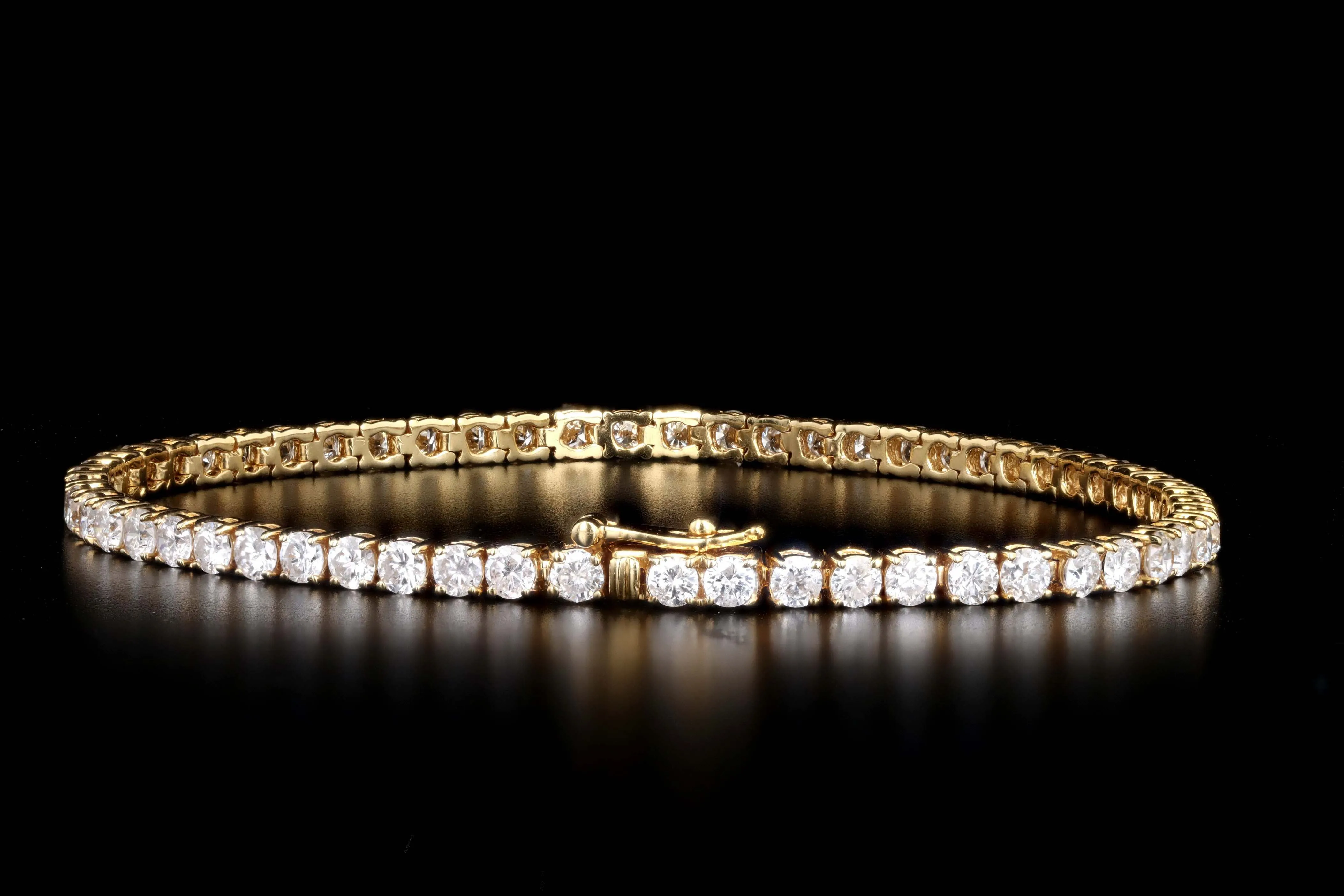14K Yellow Gold 2.71 Carat Total Weight Round Brilliant Cut Diamond Tennis Bracelet