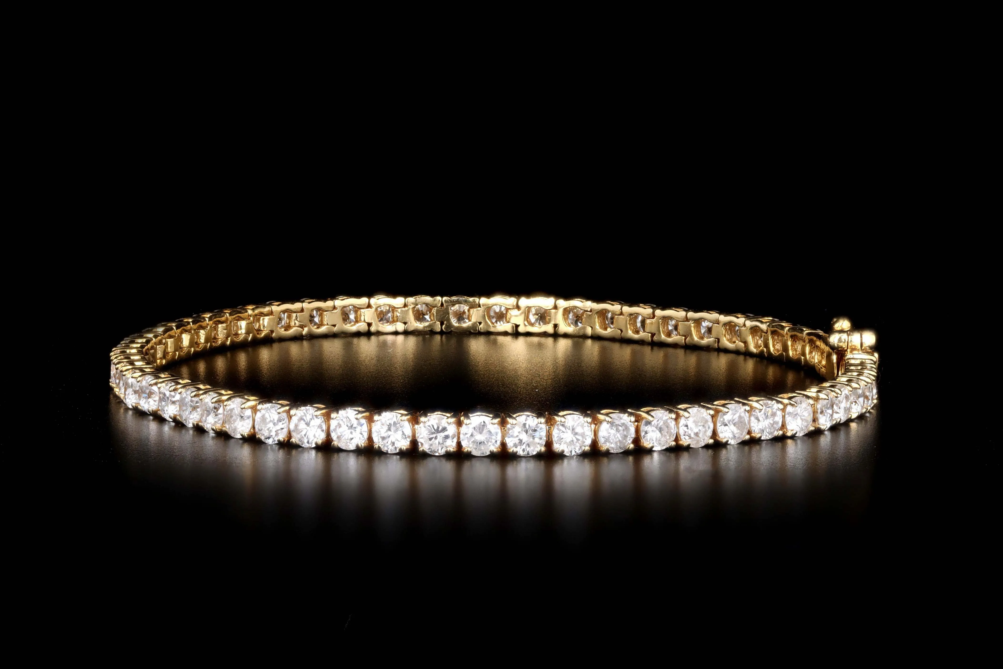 14K Yellow Gold 2.71 Carat Total Weight Round Brilliant Cut Diamond Tennis Bracelet