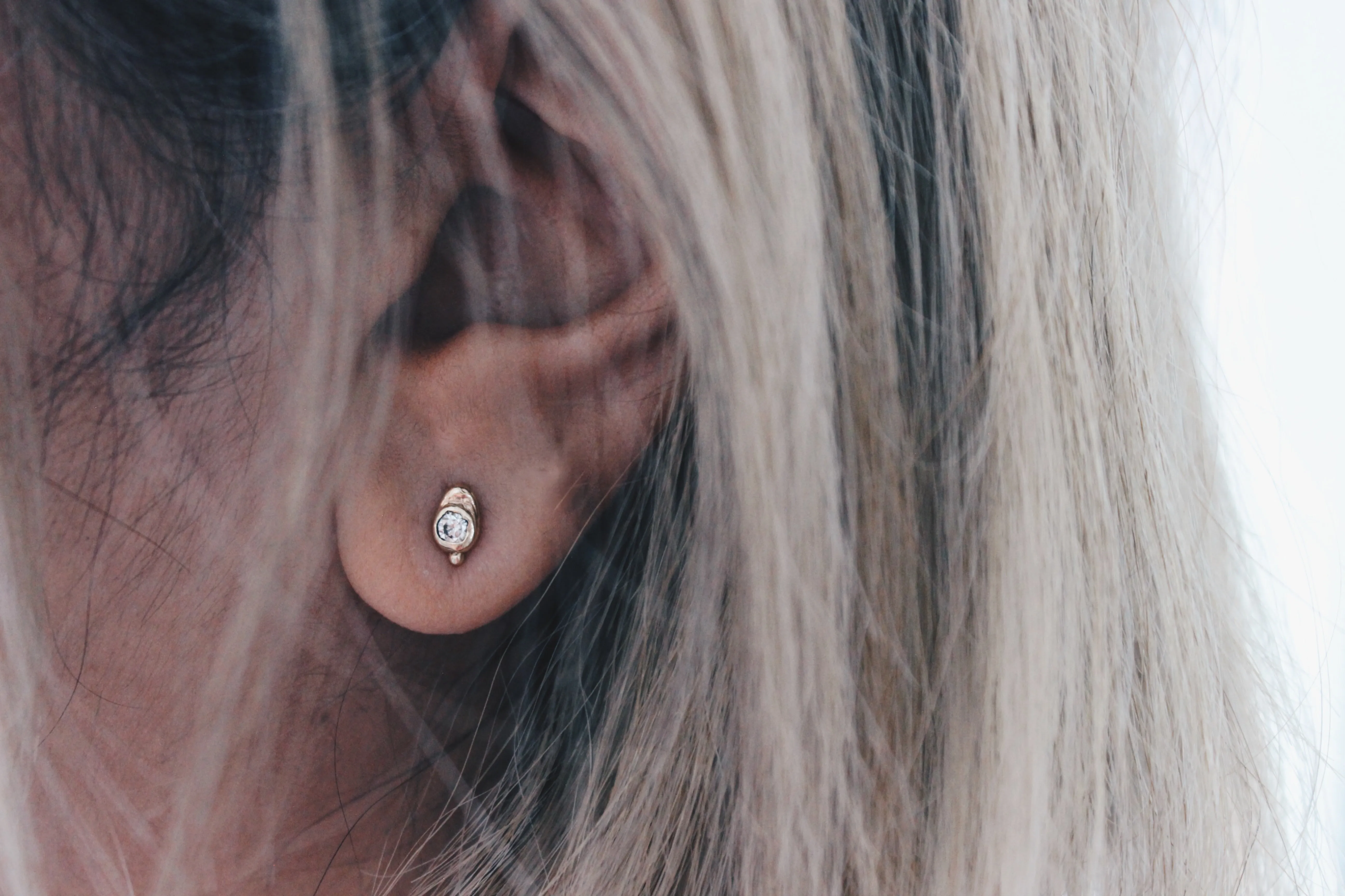 14k Yellow Gold White and Cognac Round Diamond Studs