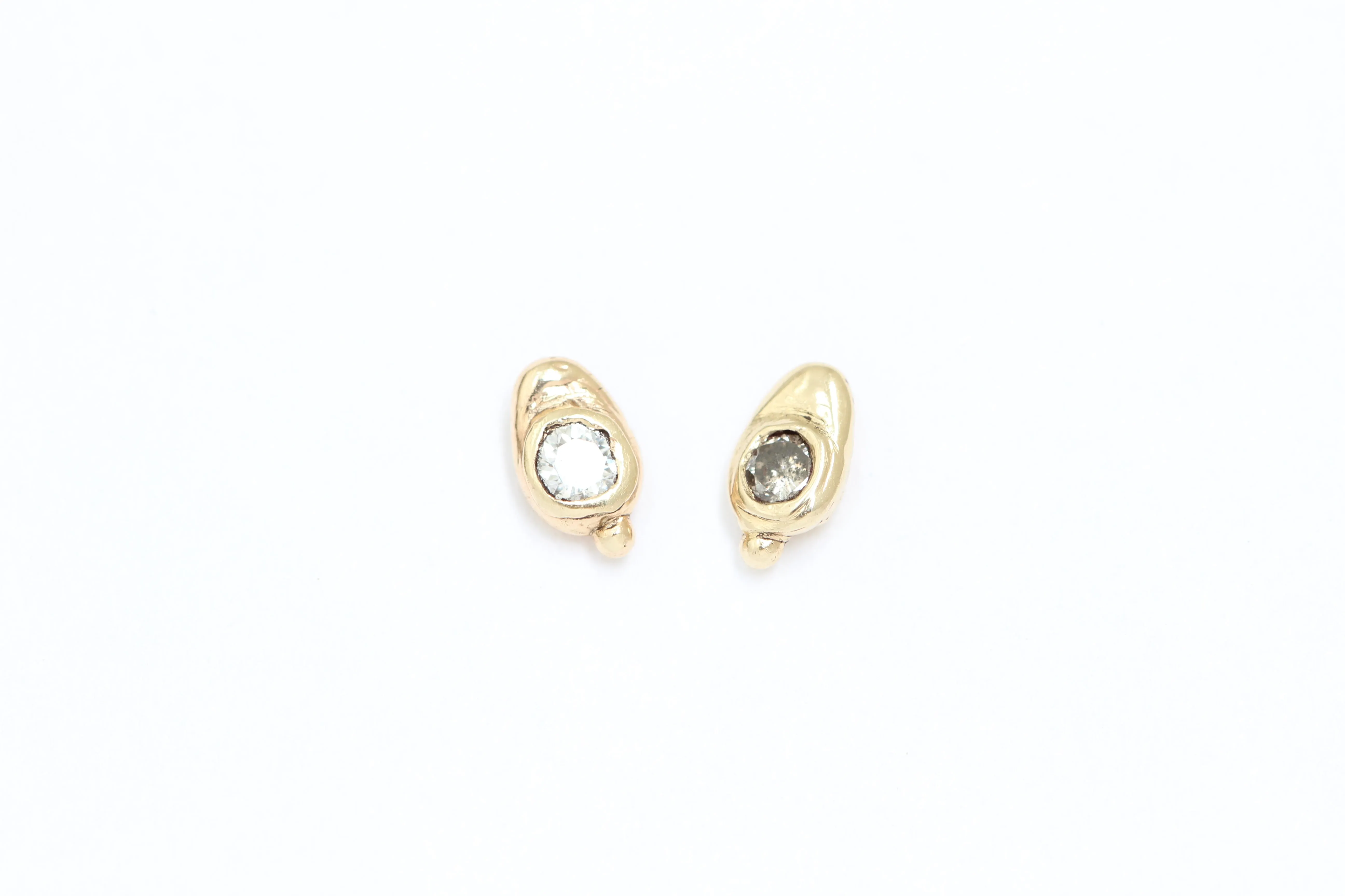 14k Yellow Gold White and Cognac Round Diamond Studs