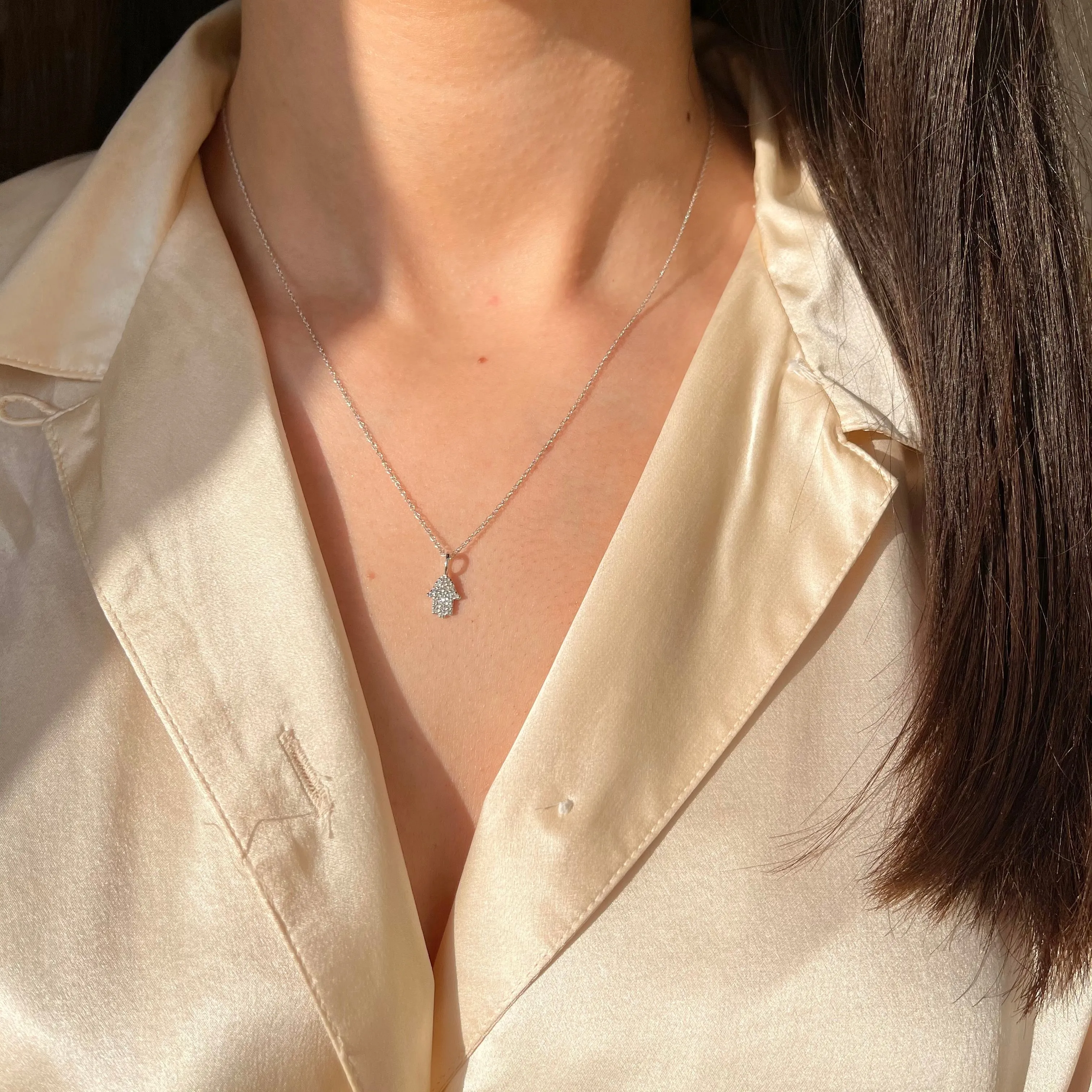 14KT White Gold Pave Diamond Hamsa Mini Pendant Necklace