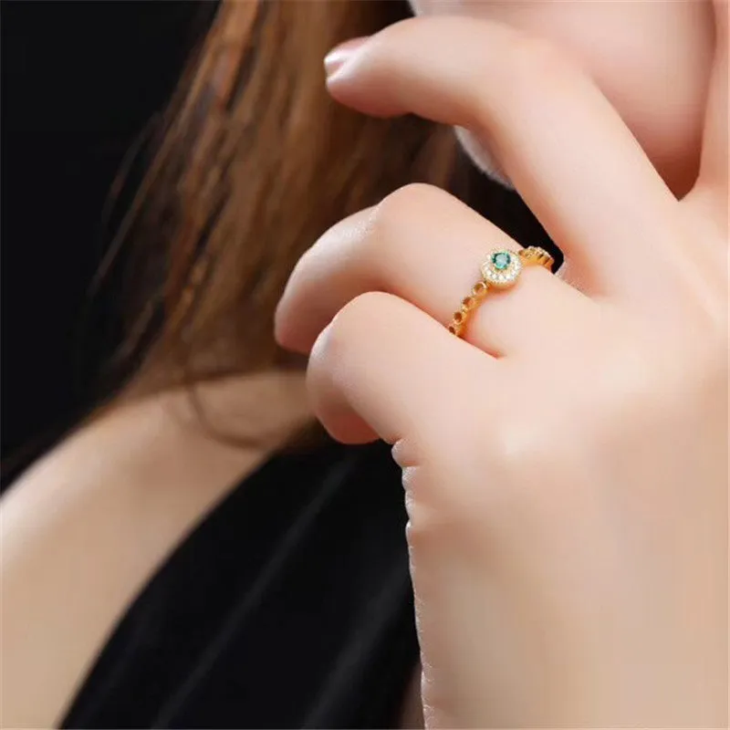18K Gold Emerald Ring Exclusively Handcrafted 0.045 Carat Natural Diamond (H-F Color, VS1-VS2 Clarity)