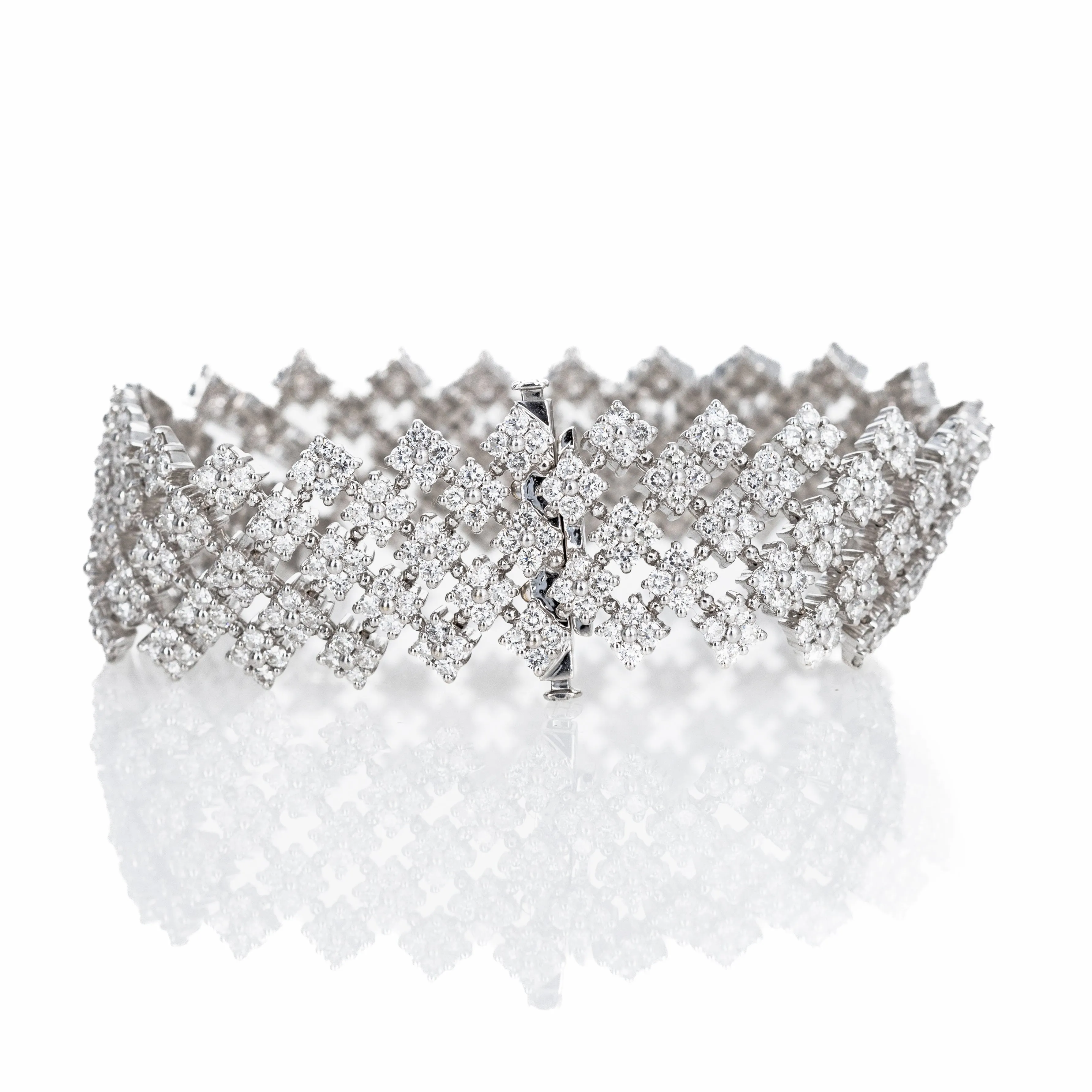 18K White Gold 14 Carat Round Diamond Floral Wide Bracelet