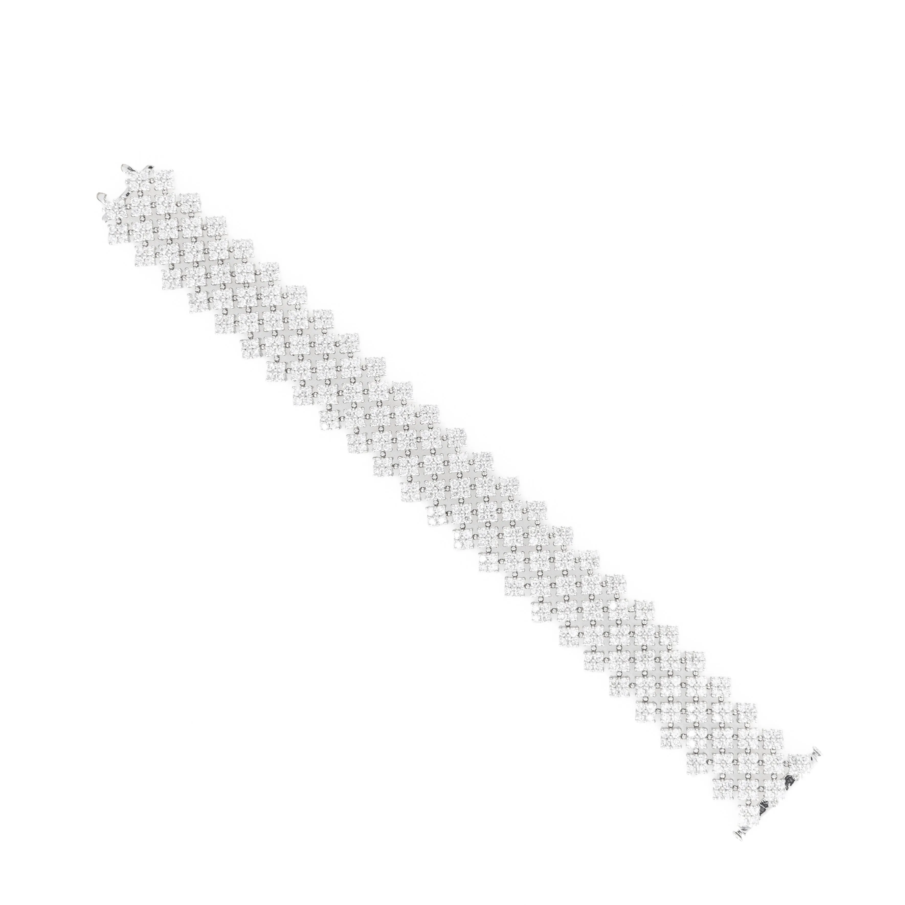18K White Gold 14 Carat Round Diamond Floral Wide Bracelet