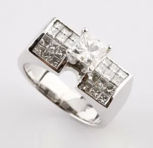 2.00 carat Diamond Princess Cut Solitaire with Accent 18k White Gold Ring Size 6