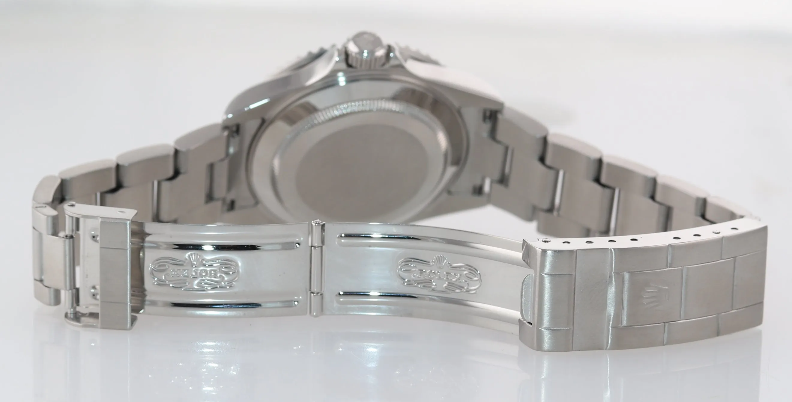 2004 Rolex Submariner 16610 Steel Black Dial 40mm No Holes Case Watch Box