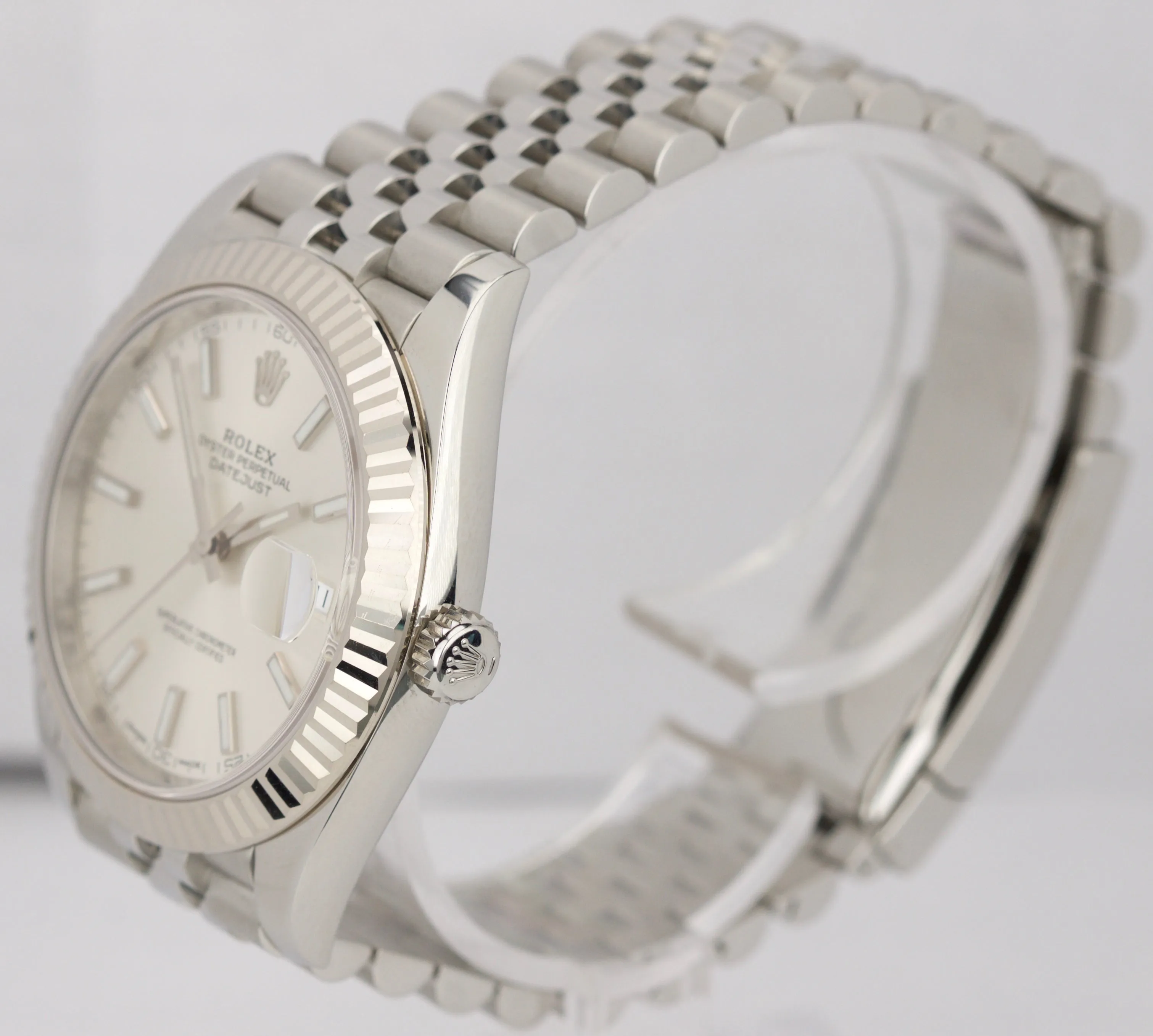 2017 MINT Rolex DateJust 41 126334 Silver Steel Fluted Jubilee 41mm Date Watch