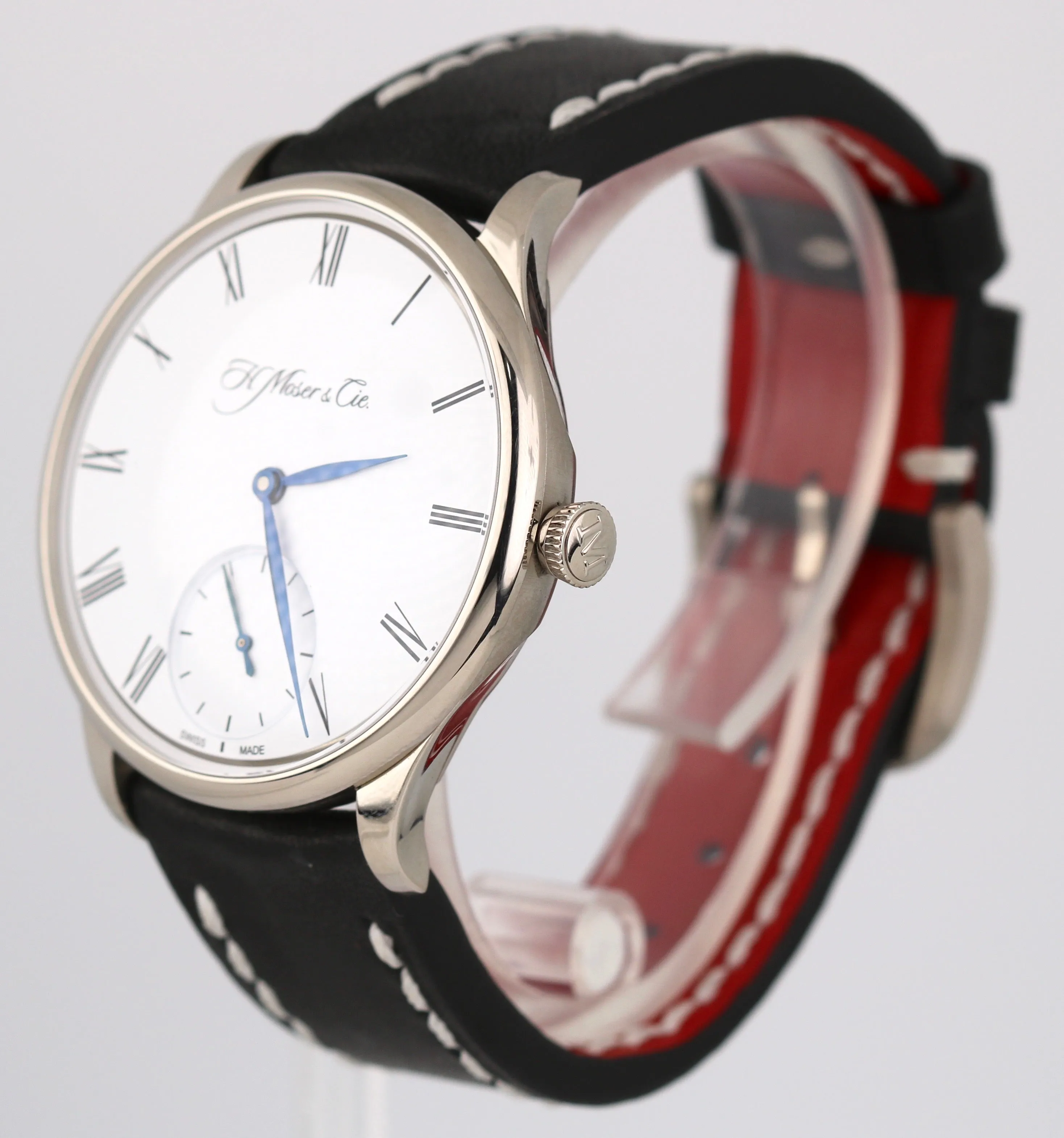 2018 H. Moser & Cie. 18K White Gold Venturer 2327-0200 39mm Alligator Band Watch