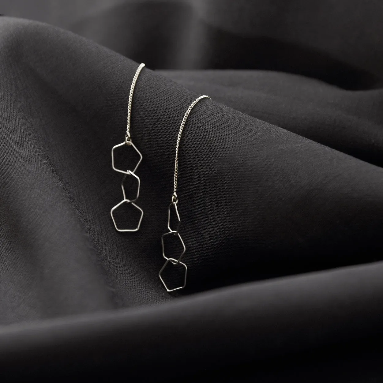 Allegra Ear Drapes