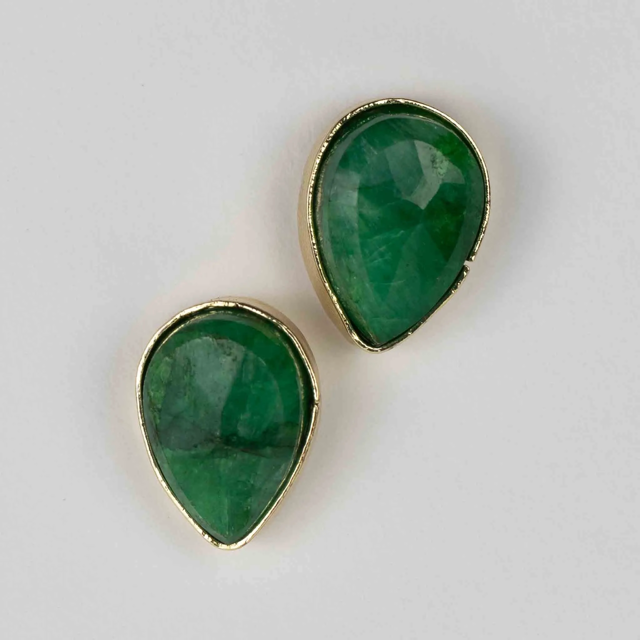 Ansoo Stud Earrings - Green