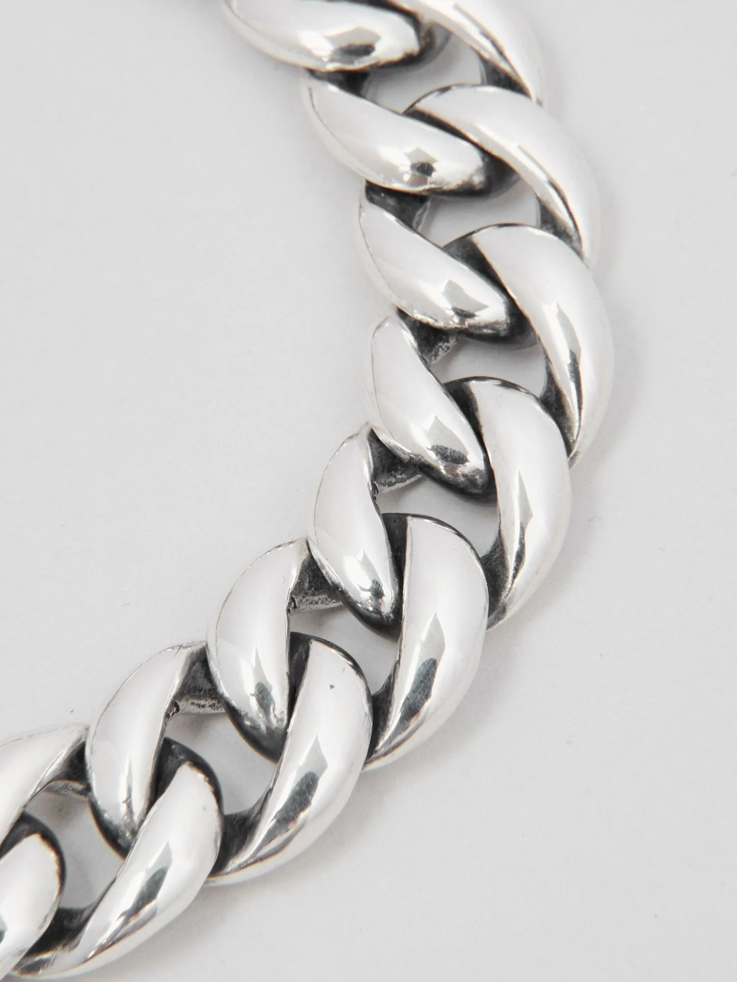 B&T Bracelet Size AA in Sterling Silver