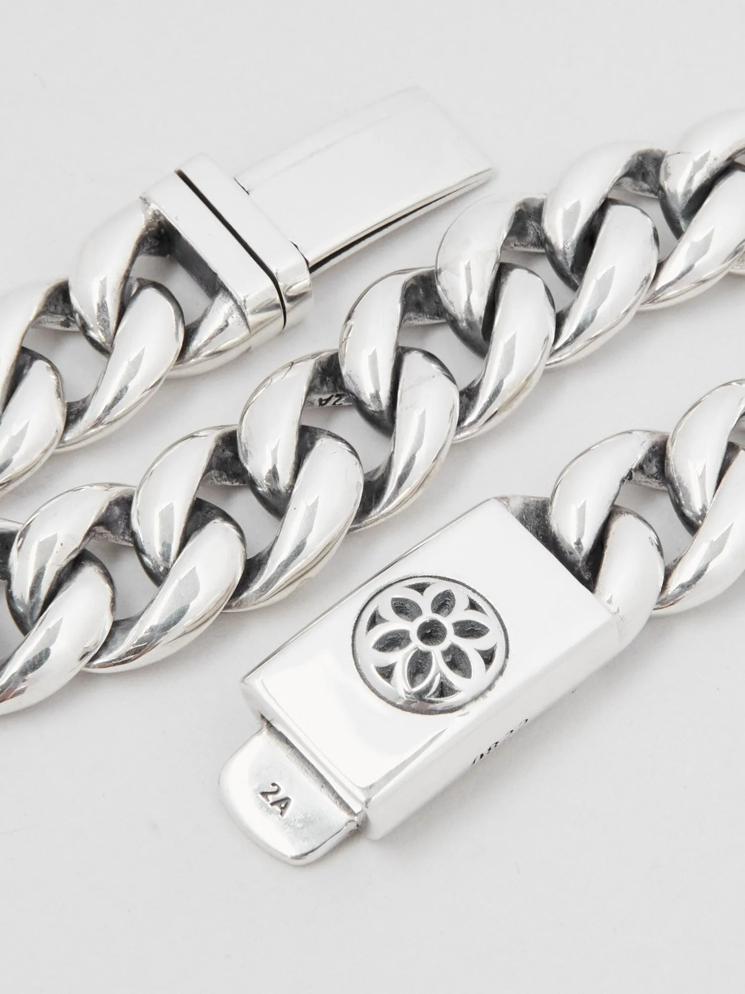 B&T Bracelet Size AA in Sterling Silver