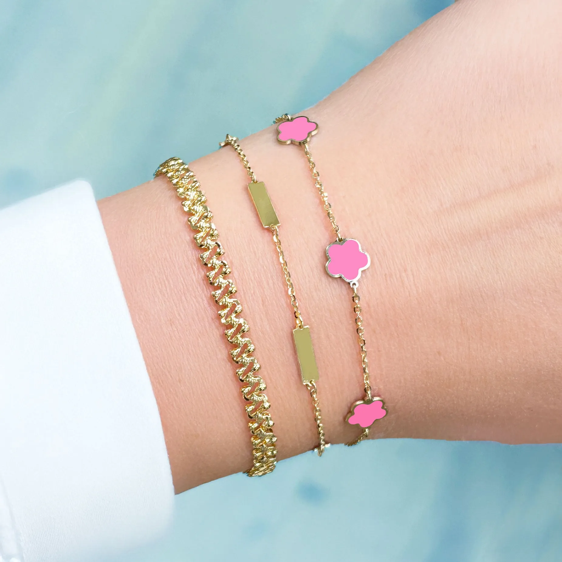 Bubblegum Pink Flower Bracelet