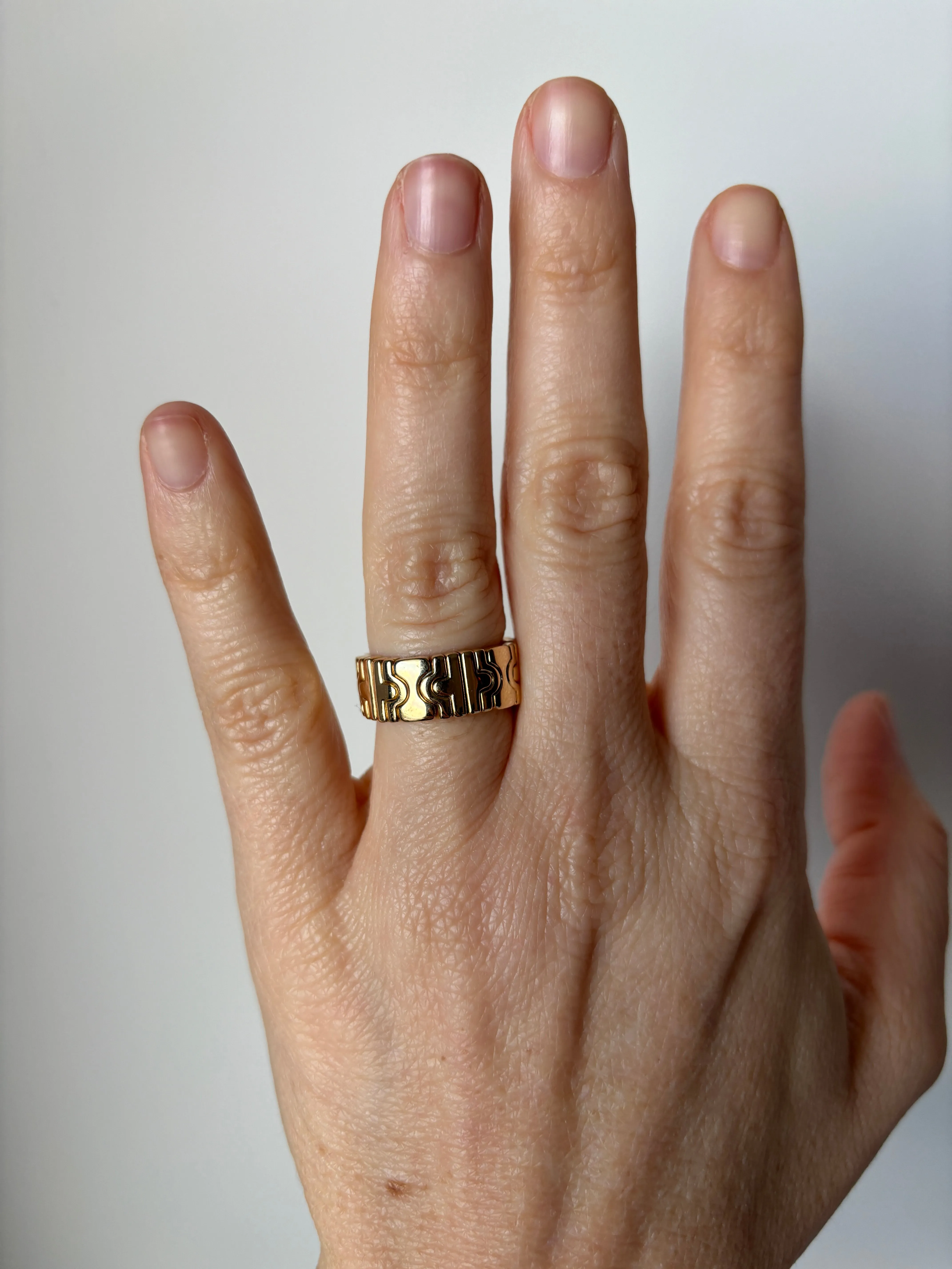 Bulgari Parentesi Gold Ring