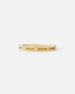 Canal / 2mm Six Stone Band
