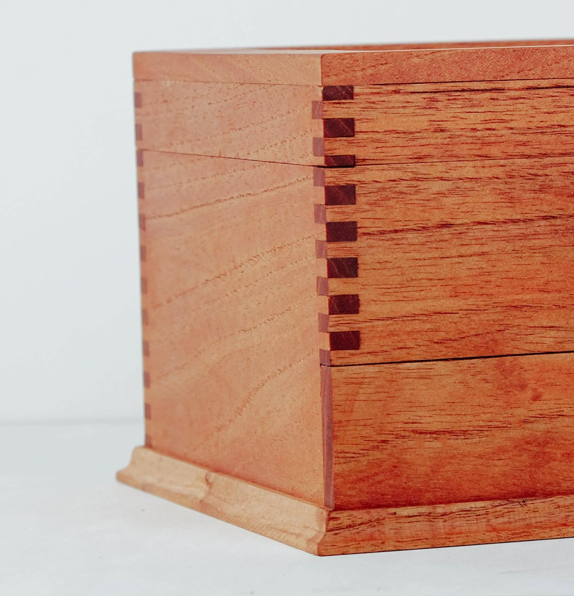 Cedar Watch Box for 6 Watches with Drawer