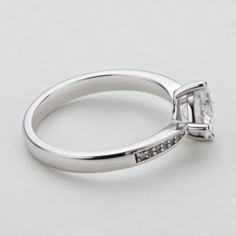 Classic Round Cut Moissanite Diamond Four Micro Setting Solitaire Ring