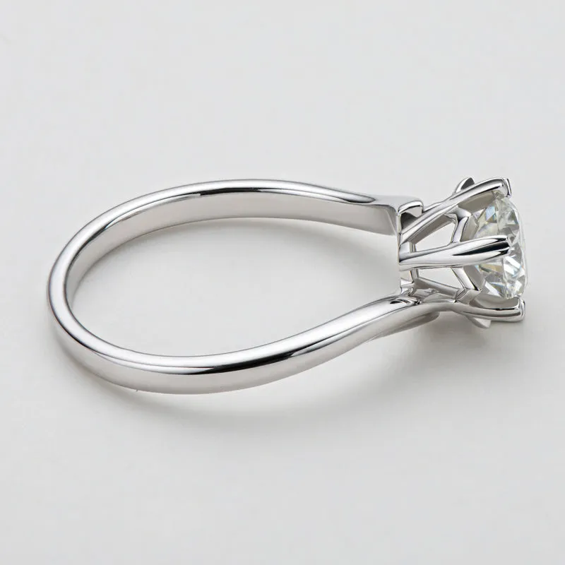 Classic Round Cut Moissanite Diamond Solitaire Ring