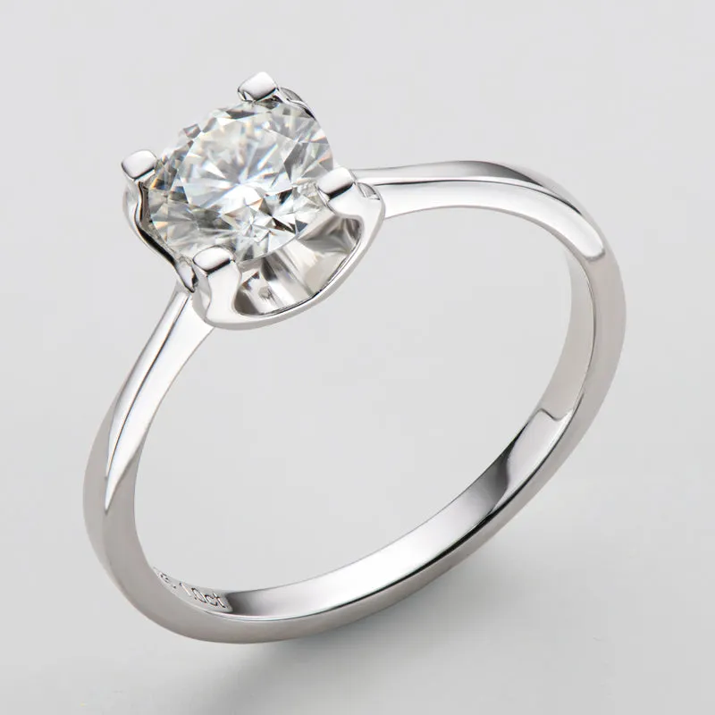 Classic Round Cut Moissanite Diamond Solitaire Ring