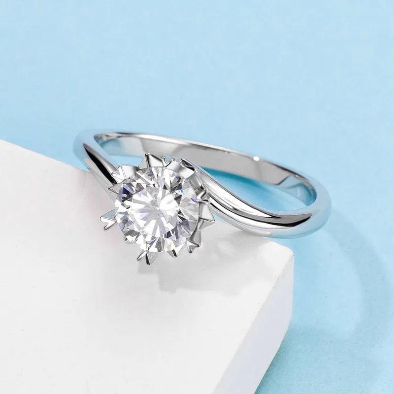 Classic Round Cut Moissanite Diamond Solitaire Ring