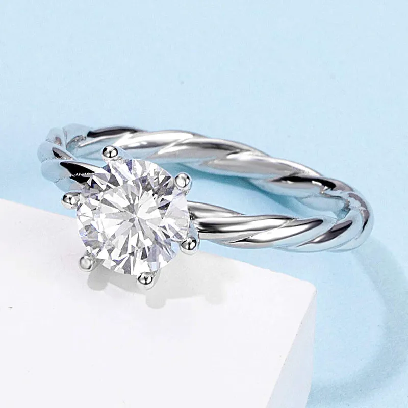 Classic Round Cut Moissanite Diamond Vine Solitaire Ring