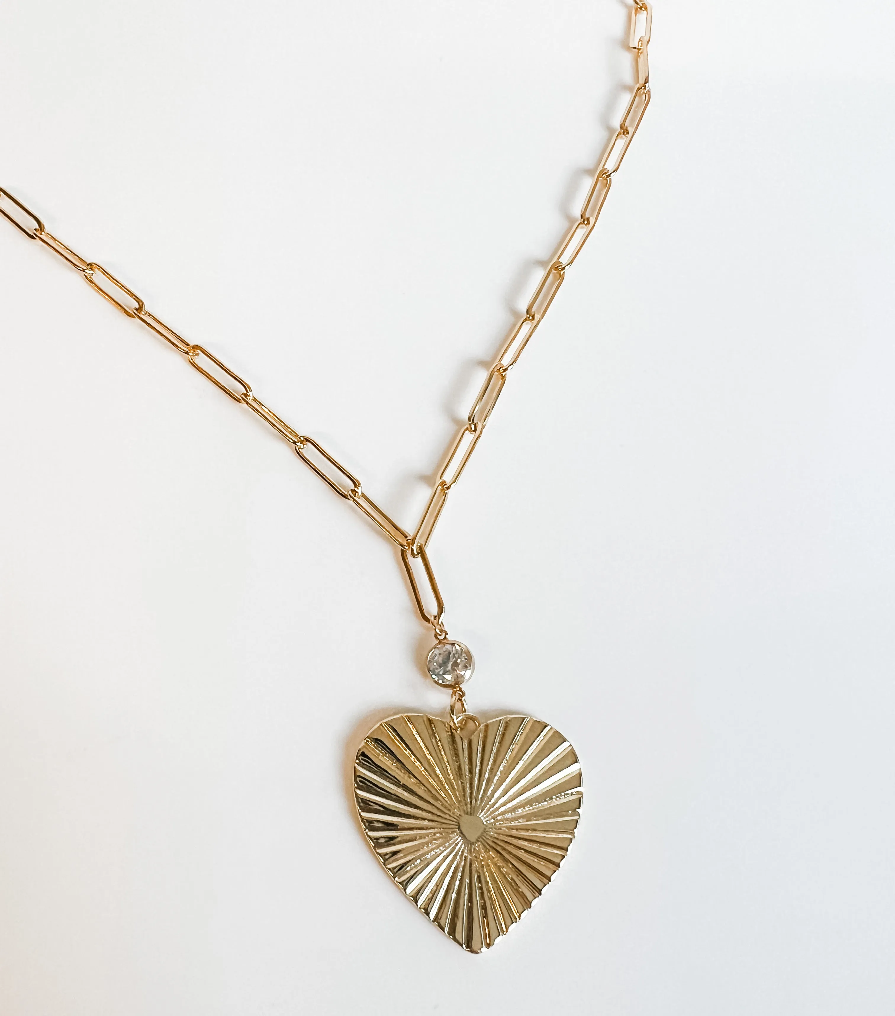 CORA HEART CHAIN
