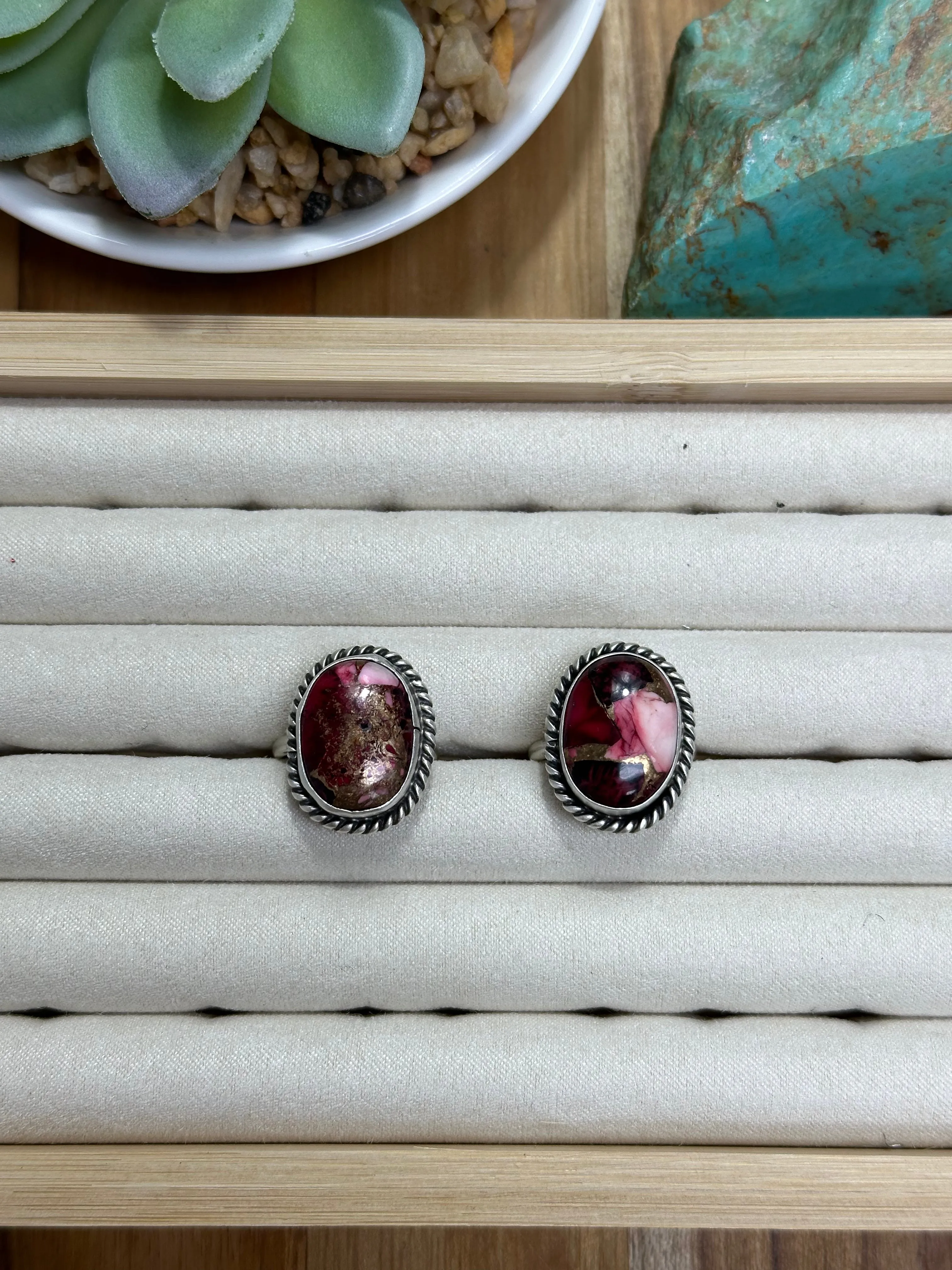 Dahlia Rose Oval Ring