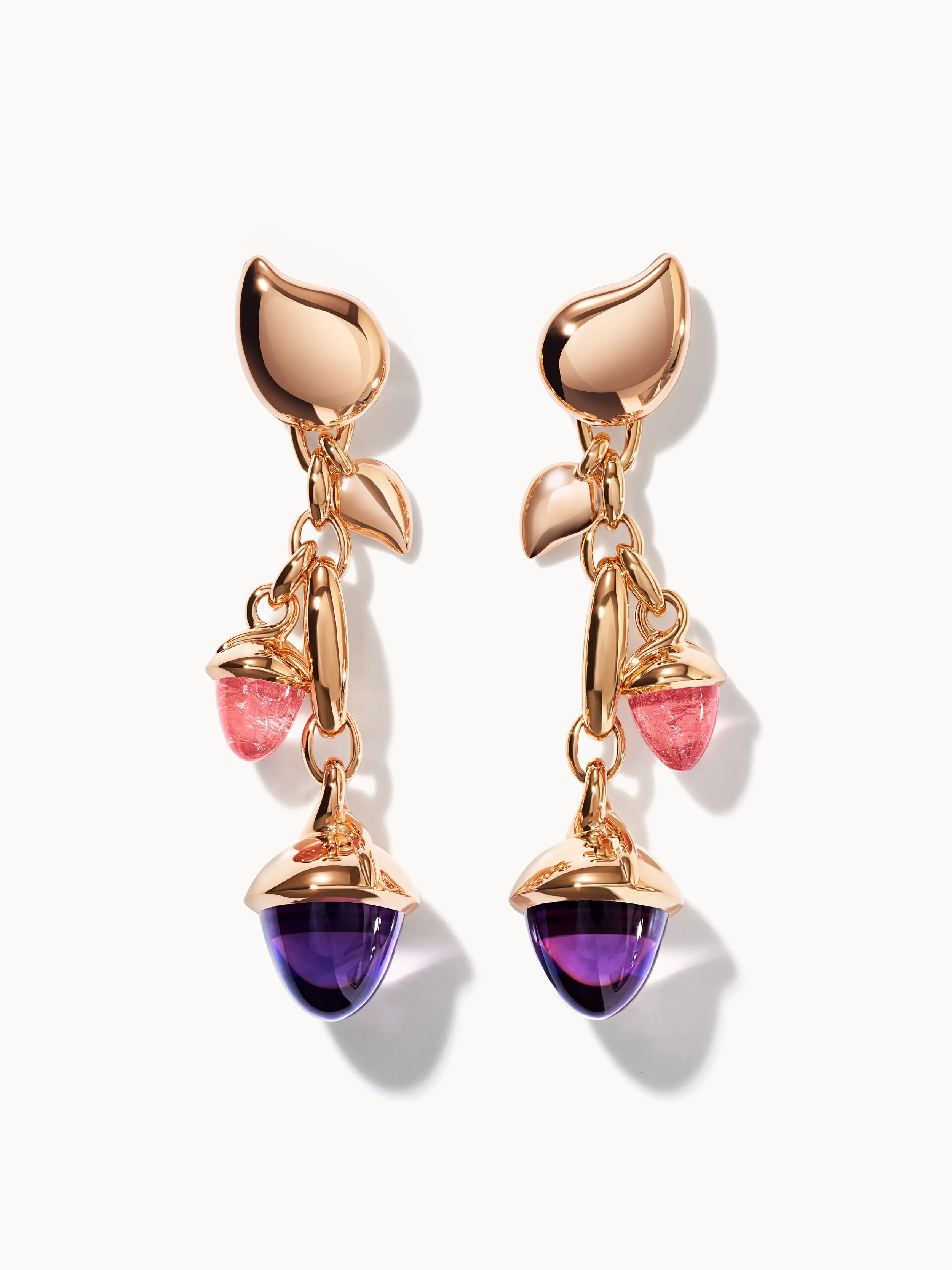 Earrings MIKADO Dangling 2 Acorns - 'Wildberry' 'Wildberry'