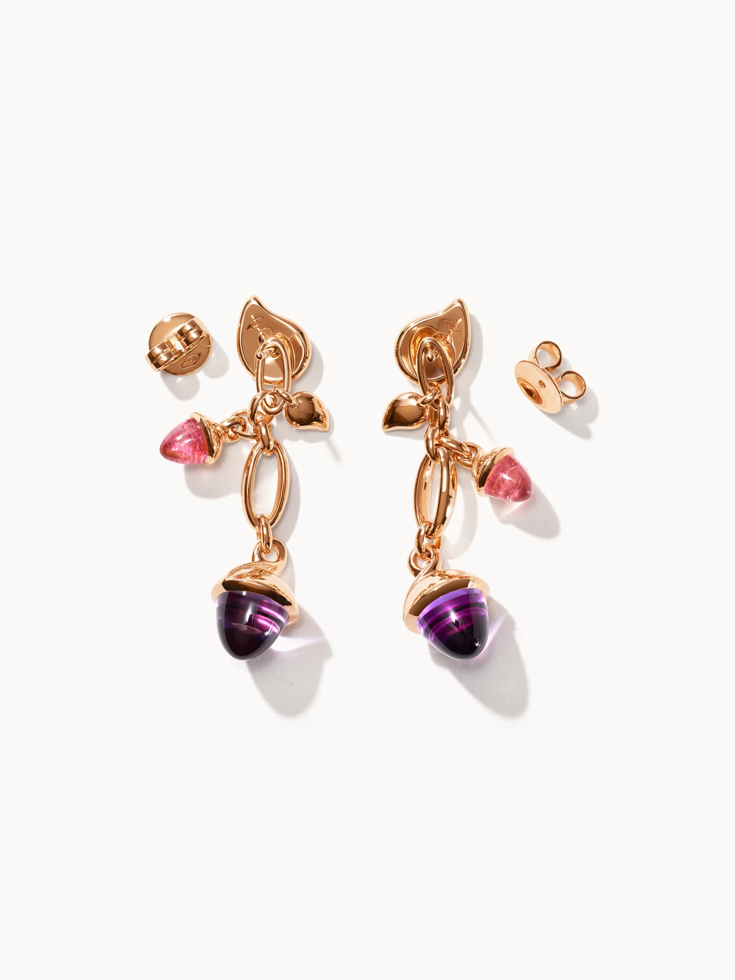 Earrings MIKADO Dangling 2 Acorns - 'Wildberry' 'Wildberry'