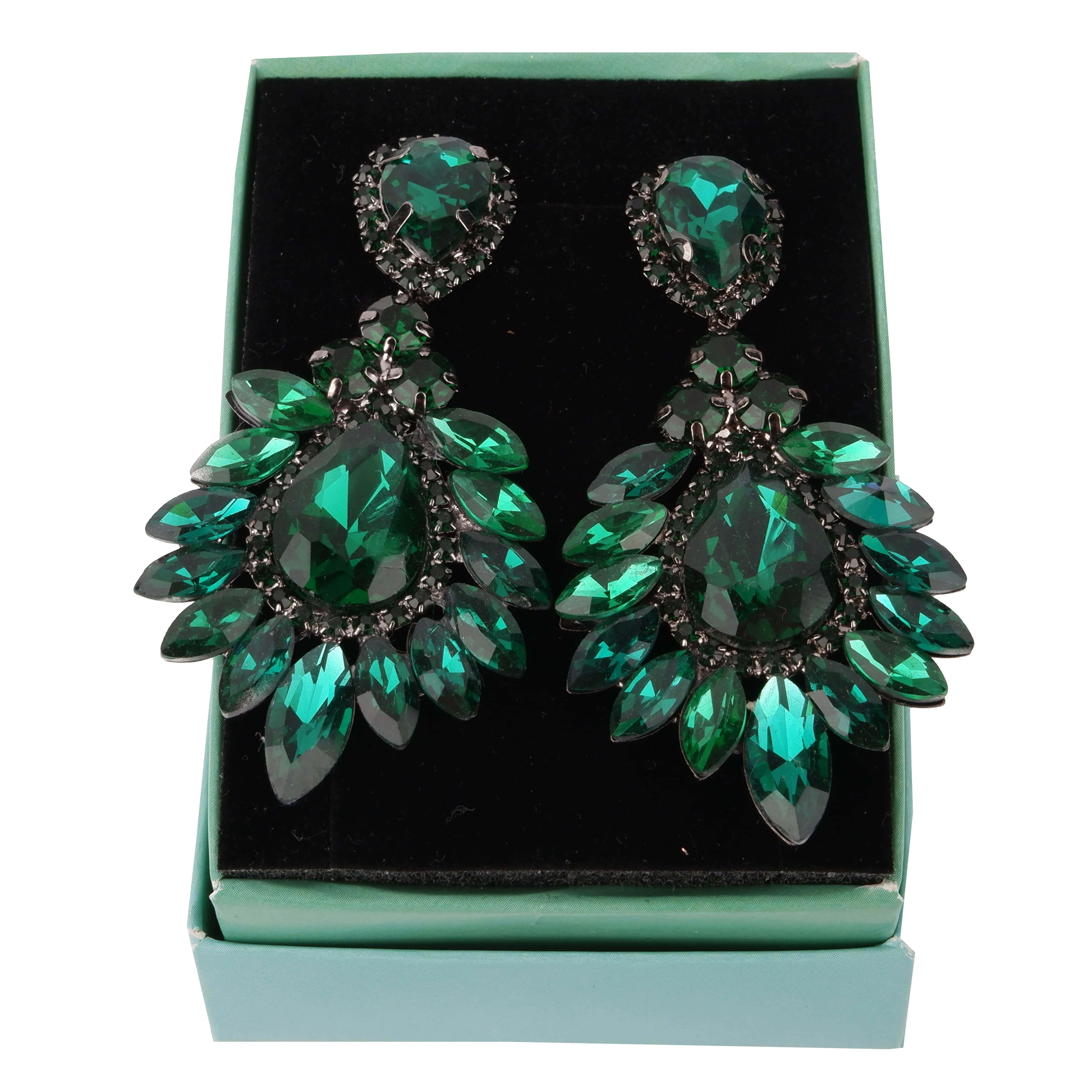 Elegant Lightweight Drop Earrings