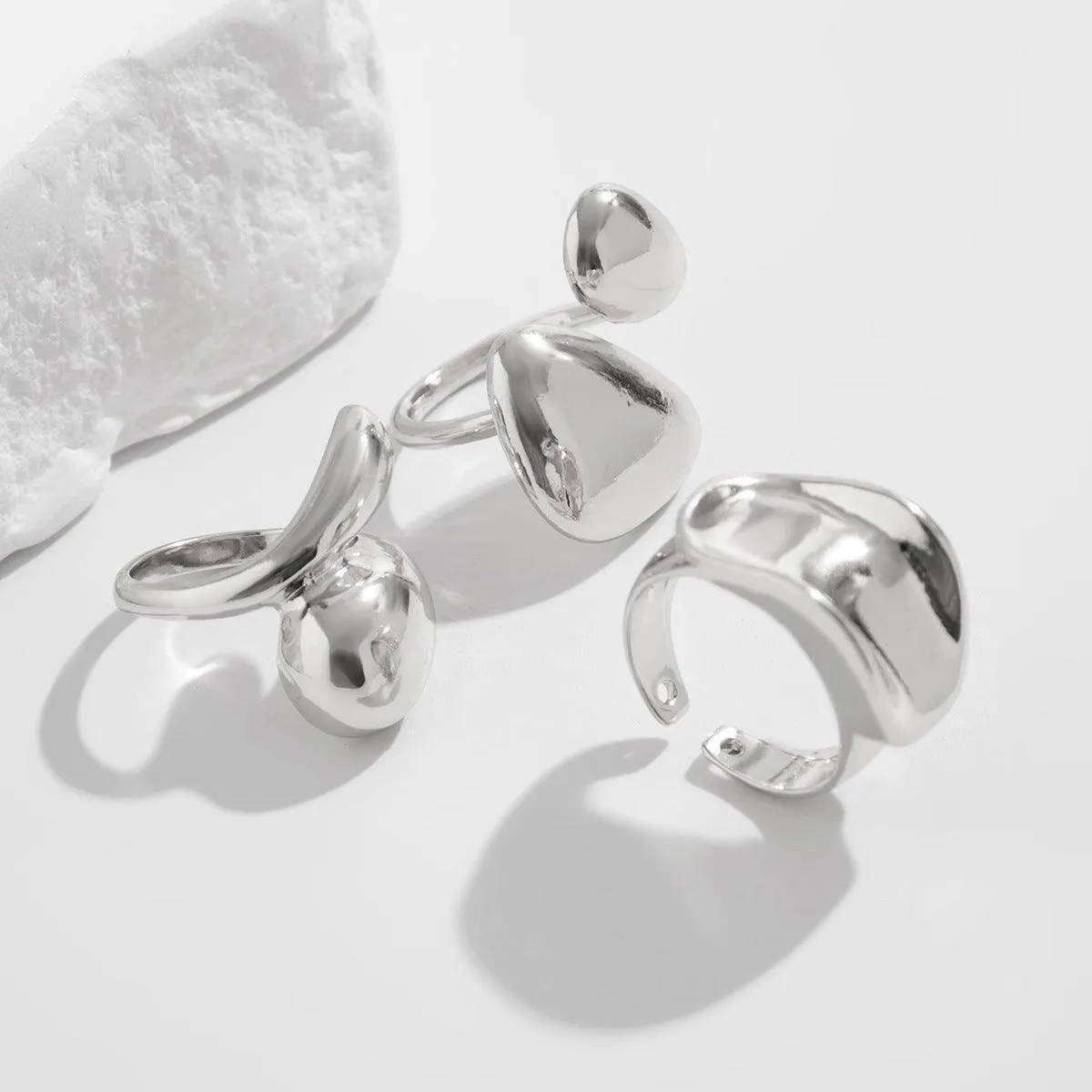 Fashionable Glossy Hug Ring Suit – Geometric Zinc Alloy Rings in Light Gold & White