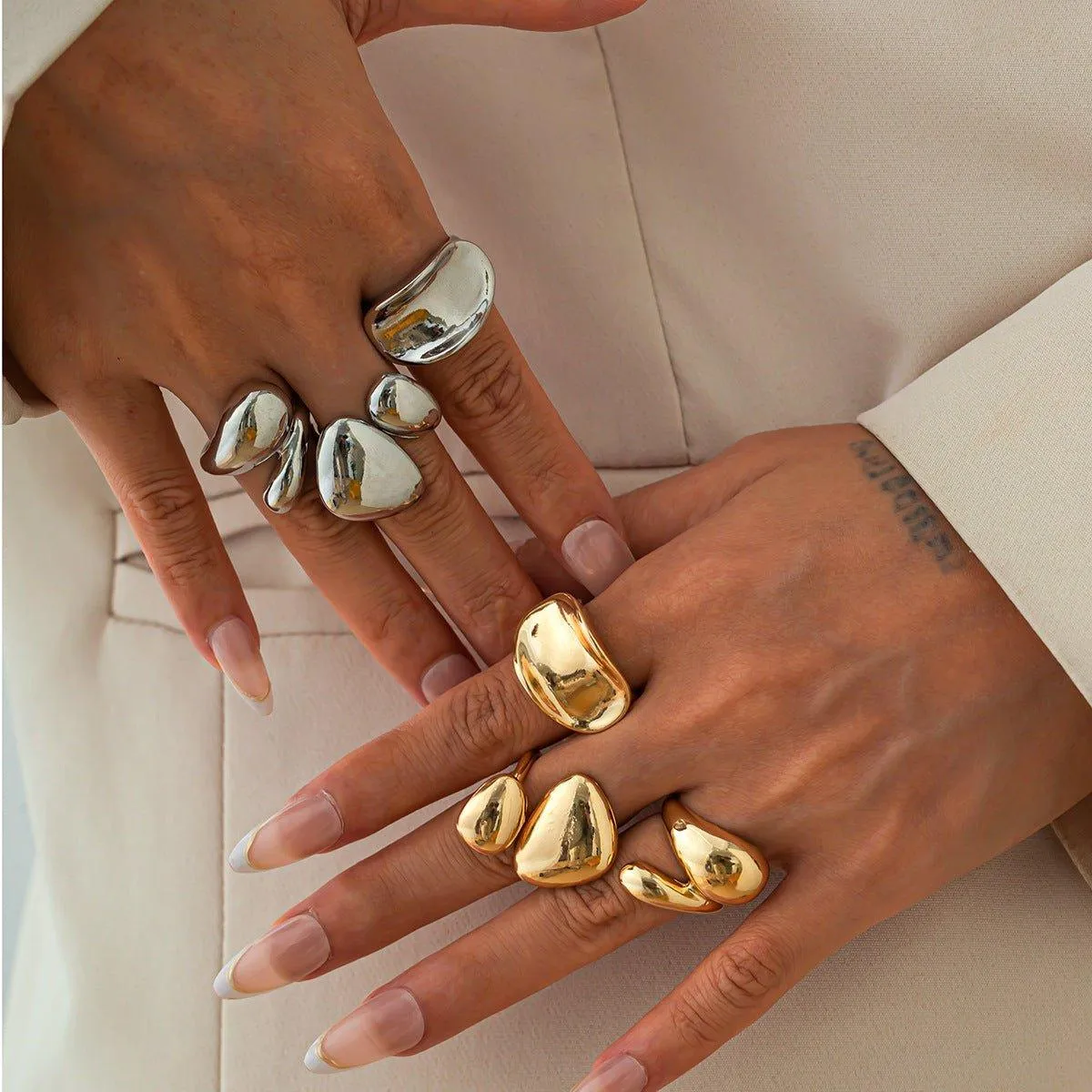 Fashionable Glossy Hug Ring Suit – Geometric Zinc Alloy Rings in Light Gold & White