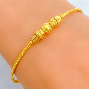 Fine Attractive 22k Gold Bangle Bracelet