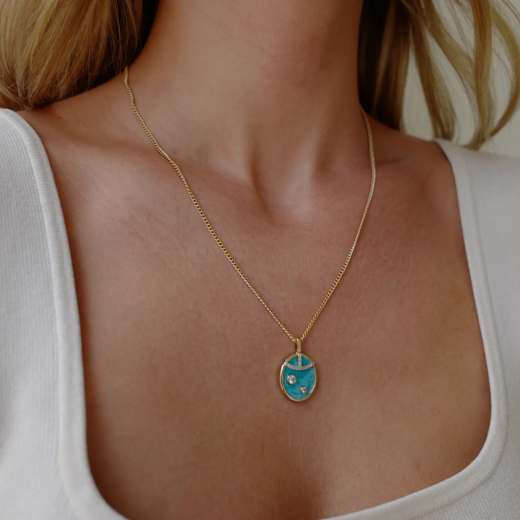 FORTUNA PENDANT NECKLACE