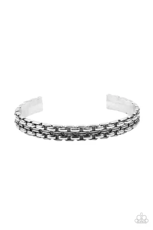 Full Rig Silver Paparazzi Men's Necklace