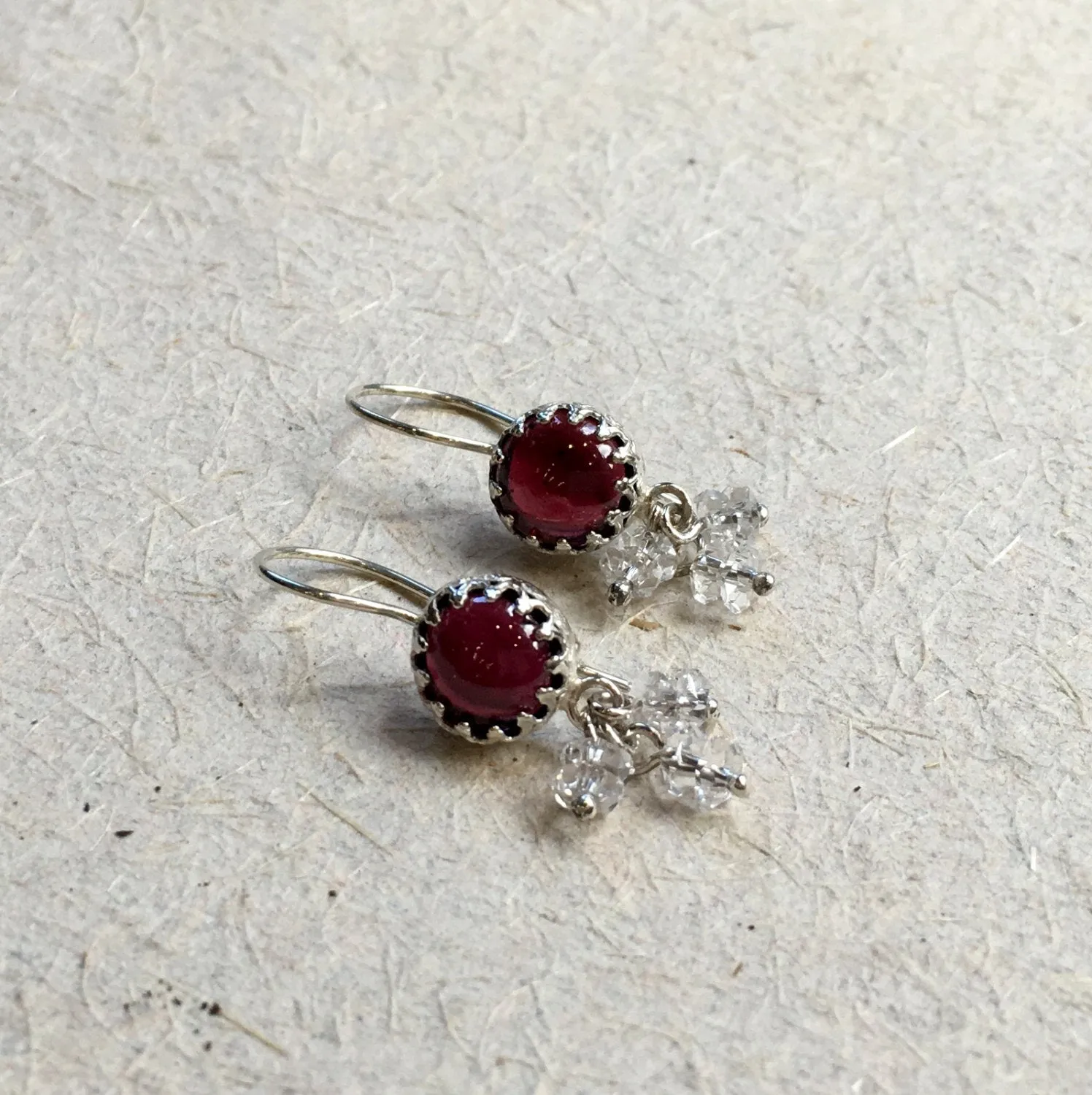 Garnet Crown Dangle Earrings - Soft Smile.