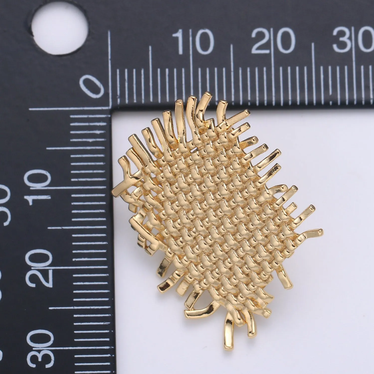 Golden Honey Comb Webbing Braid Studs Earring, Plain Gold Geometric Rectangle Nature Braid Shape Earring Jewelry GP-888