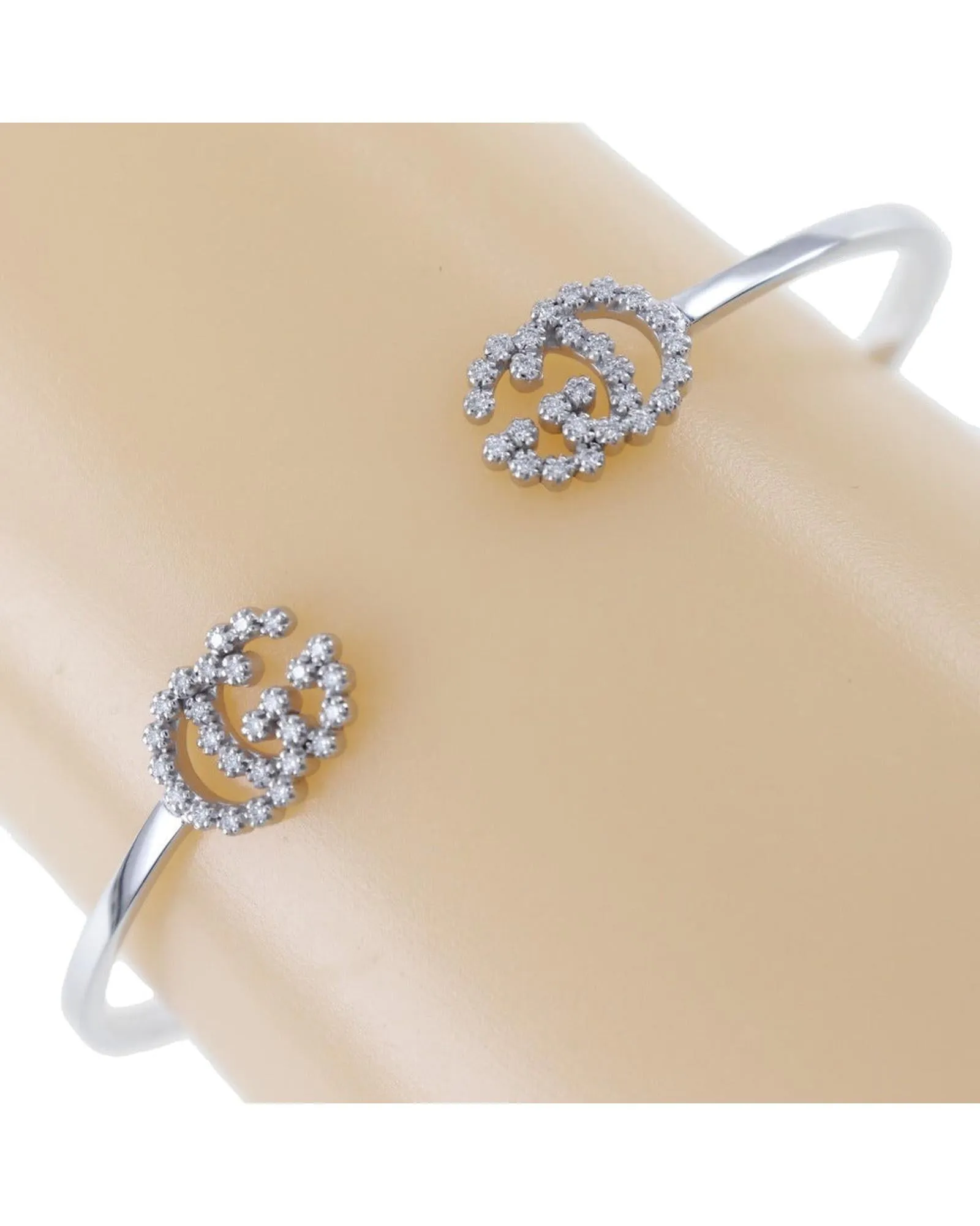 Gucci Interlocking G Diamond Bracelet
