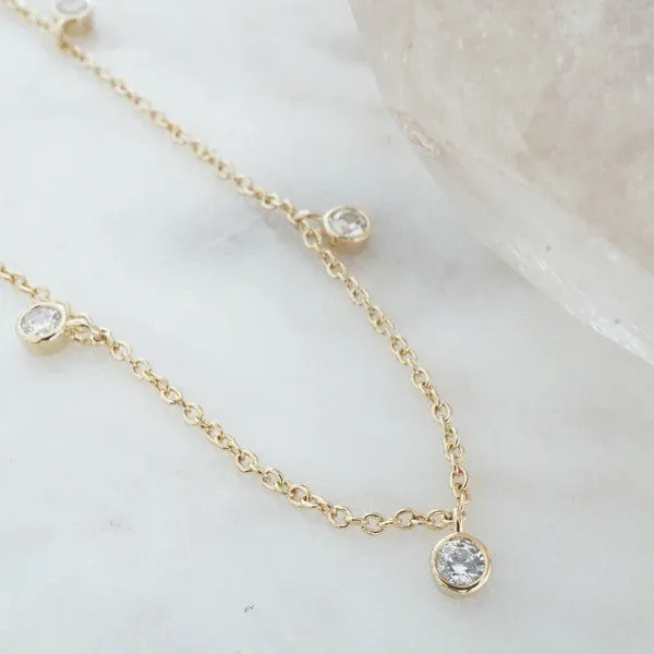 HONEYCAT - Crystal Bezel Stardust Necklace