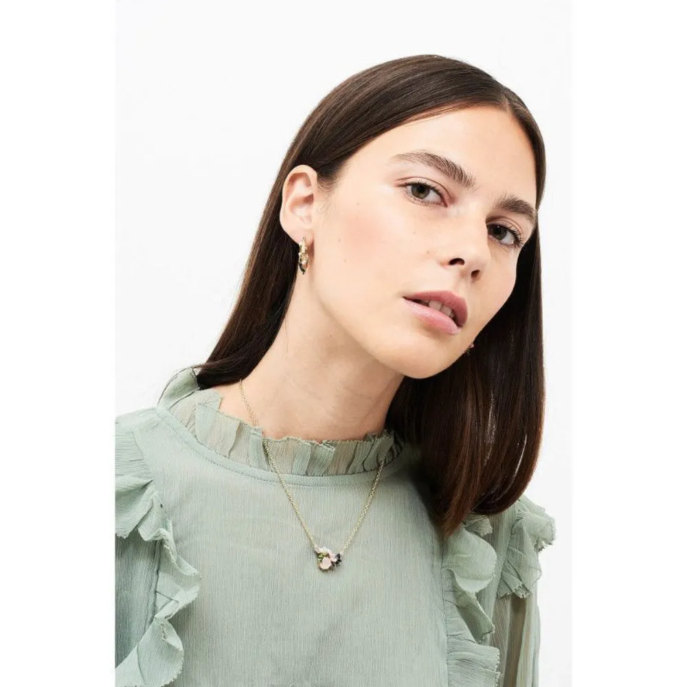 Les Nereides Necklace With Faceted Glass And Small Flowers