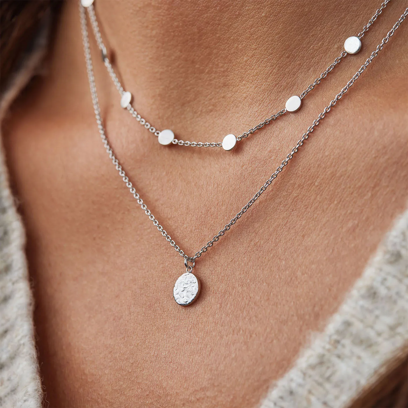Luna 925 sterling silver necklace with coin
