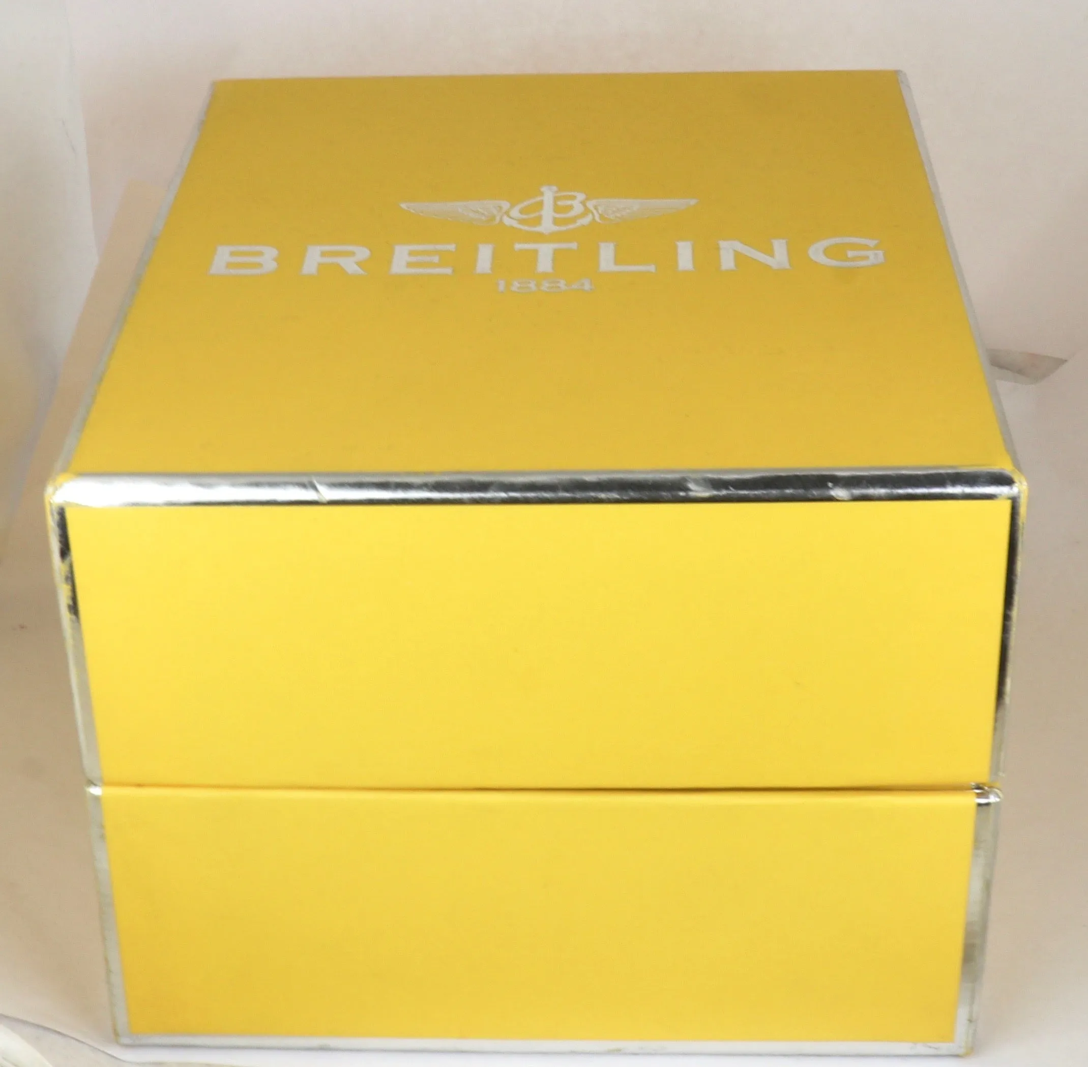 MINT Breitling Chronomat Chronograph Two-Tone 18K Gold D13352 39mm Blue Watch