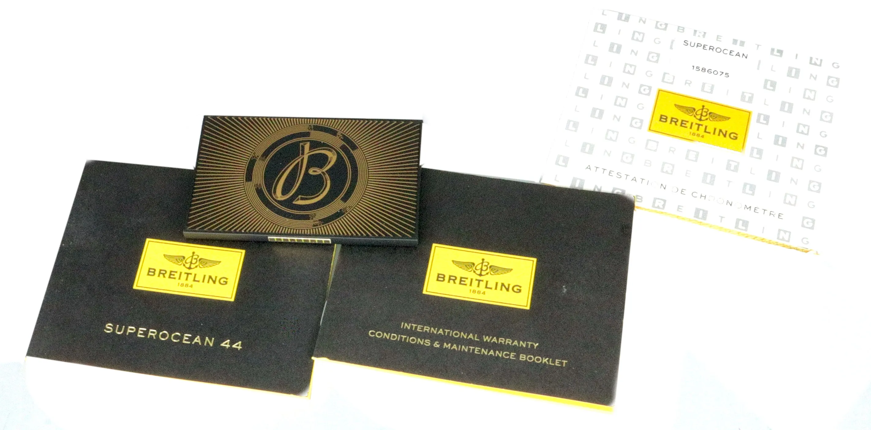 MINT Men's Breitling SuperOcean 44 A17391 Black Yellow 44mm Stainless Steel