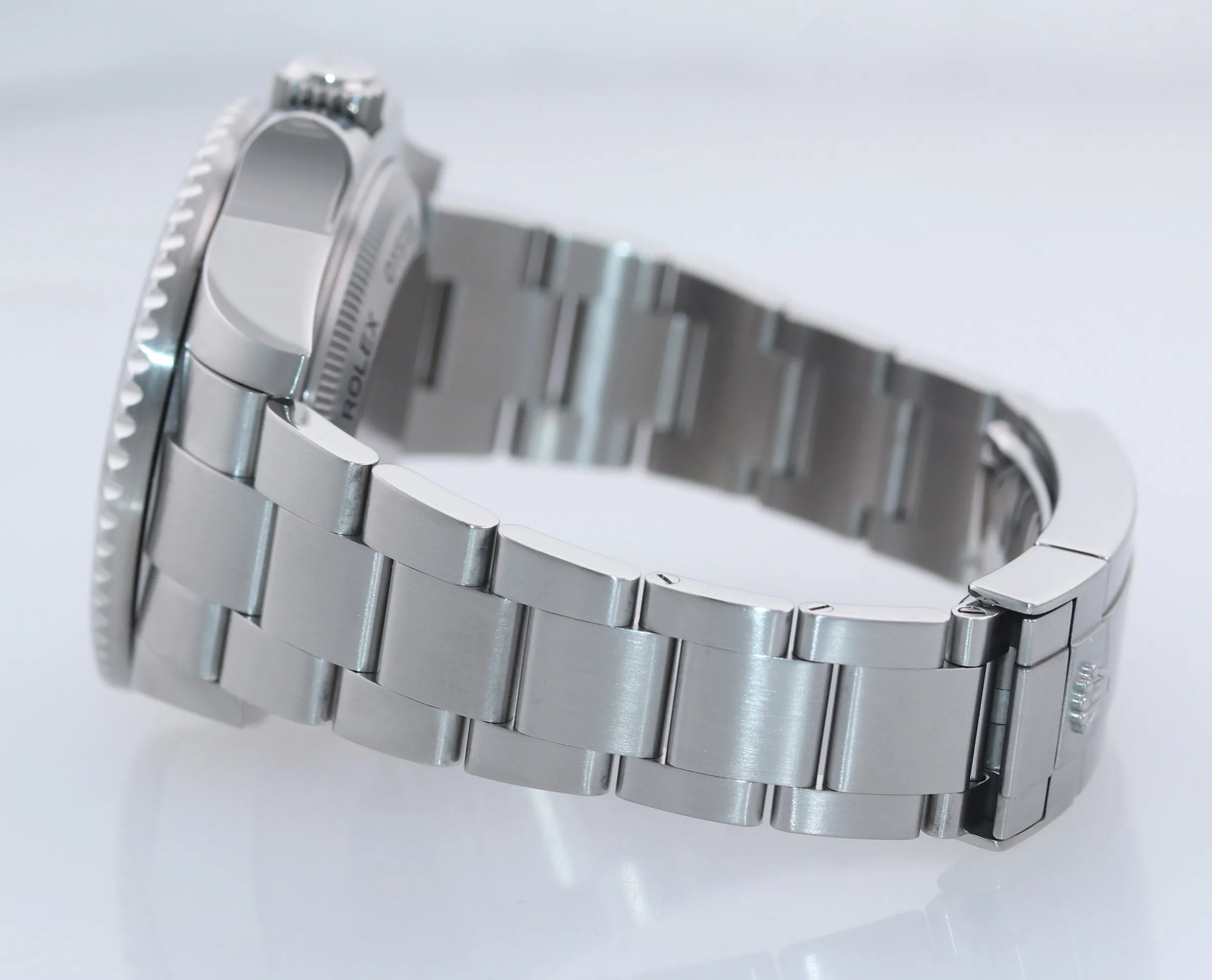 MINT Rolex Sea-Dweller Deepsea 116660 Stainless Steel 44mm Black Watch Box