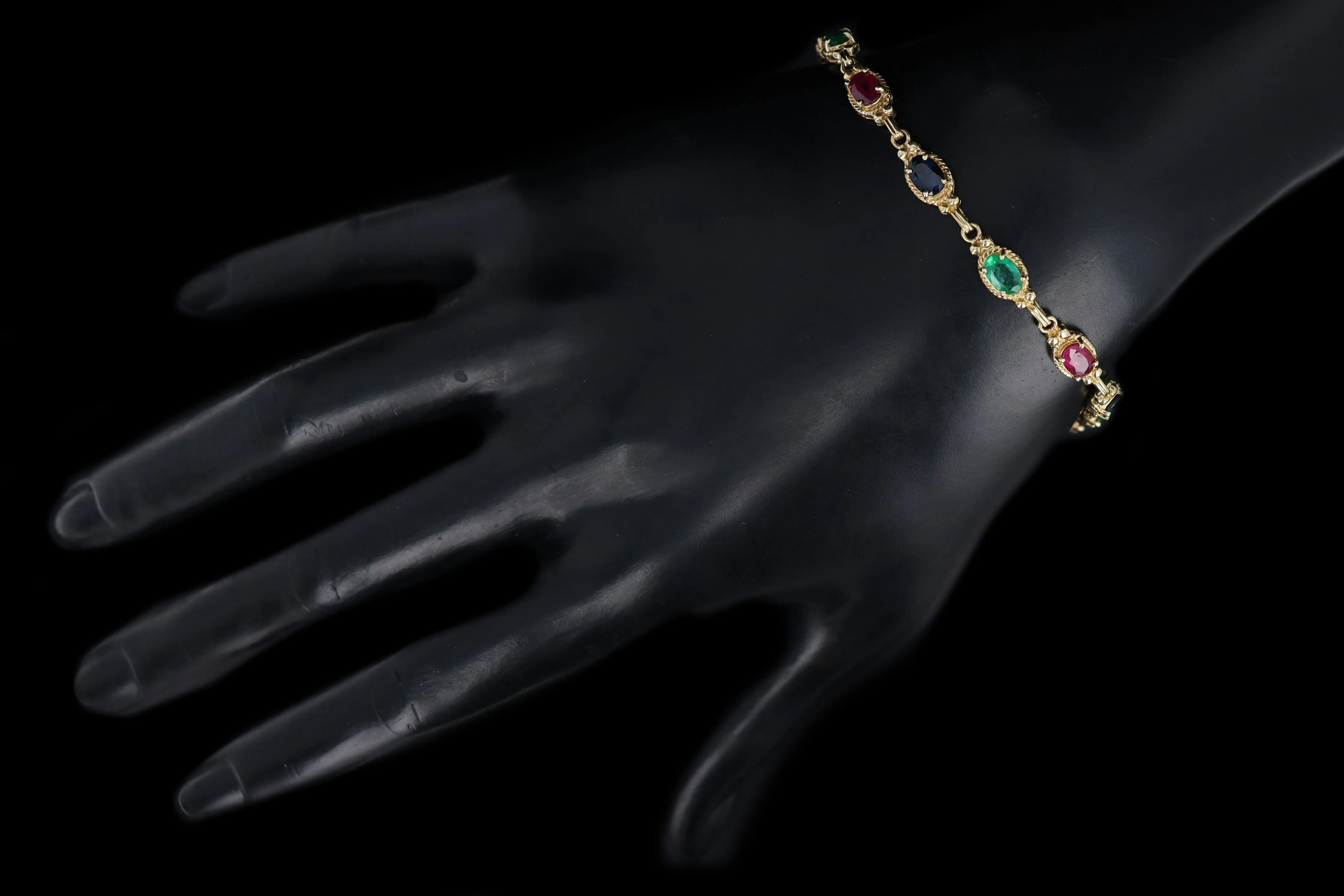 Modern 14K Yellow Gold 5.1 Carat Multi Gemstone Bracelet