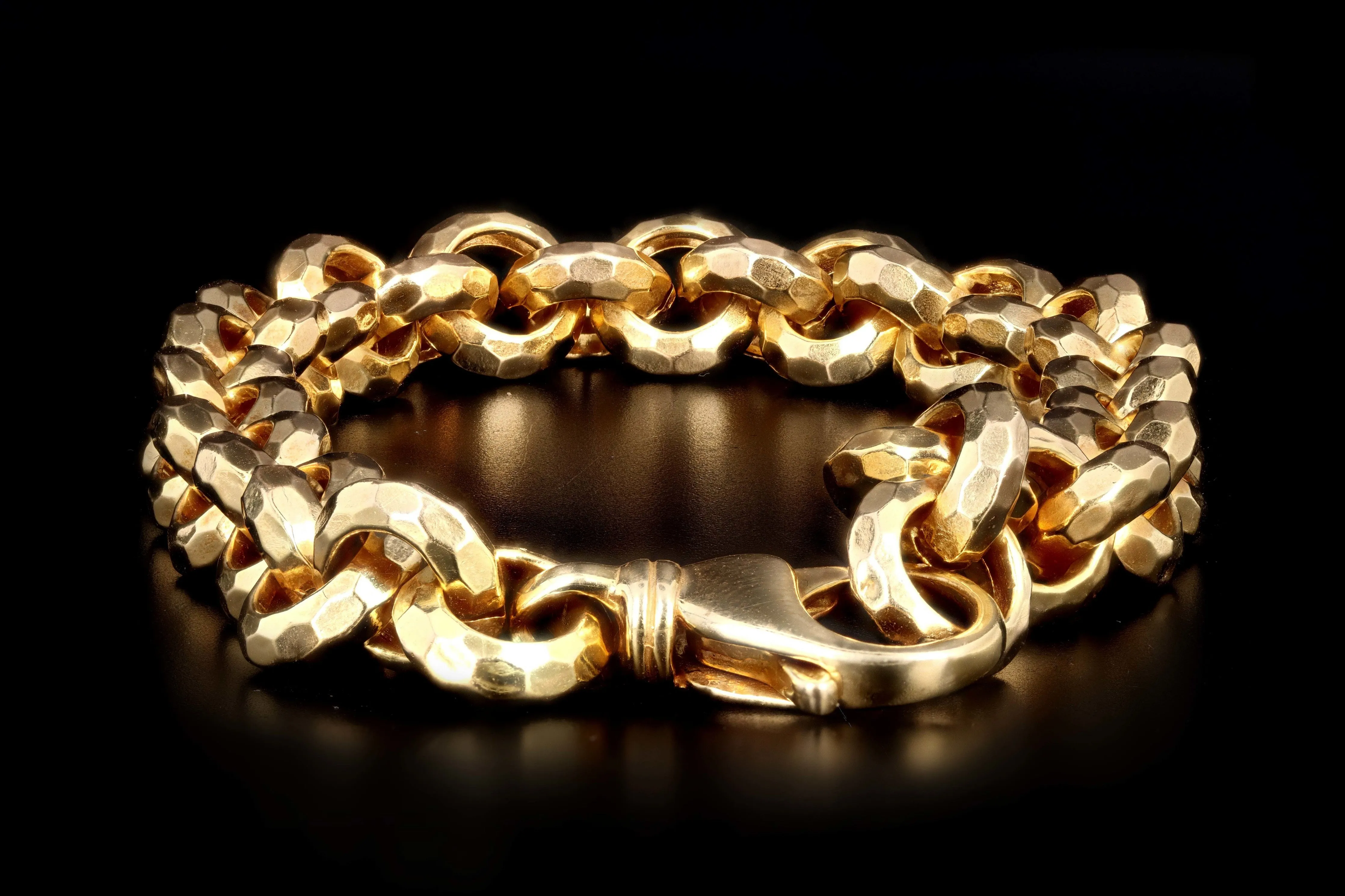 Modern 14K Yellow Gold Hammered Link Bracelet
