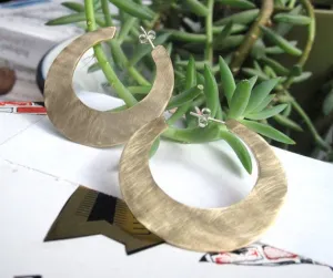 Modern Open Hoop Earrings - 0054